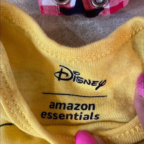 Baby girl 0-3M Bundle Nike Kids Like New/6 Matching Sets Red Black White yellow - Picture 10 of 16